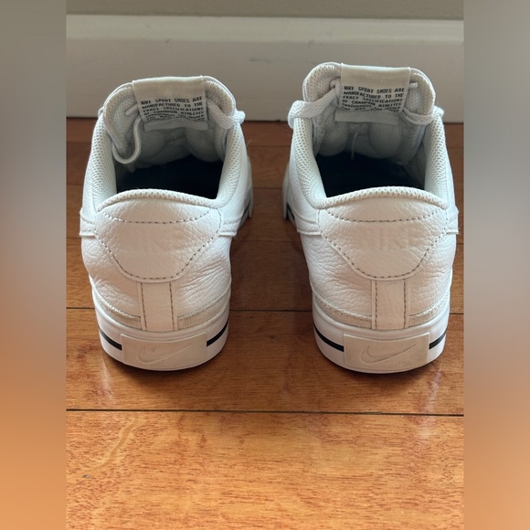 Nike Women’s Court Legacy size 7.5 - Picture 3 of 3